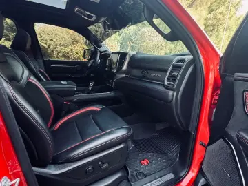 DODGE RAM TRX CLEAN CARFAX HEADUP CARBON ALCANTARA