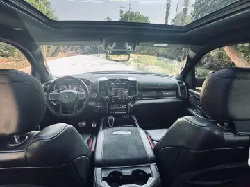 DODGE RAM TRX CLEAN CARFAX HEADUP CARBON ALCANTARA