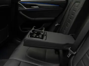 BMW X3 M40i Panorama Kamera HUD DAB HiFi LED 20Zoll