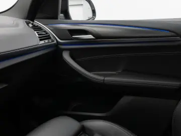 BMW X3 M40i Panorama Kamera HUD DAB HiFi LED 20Zoll