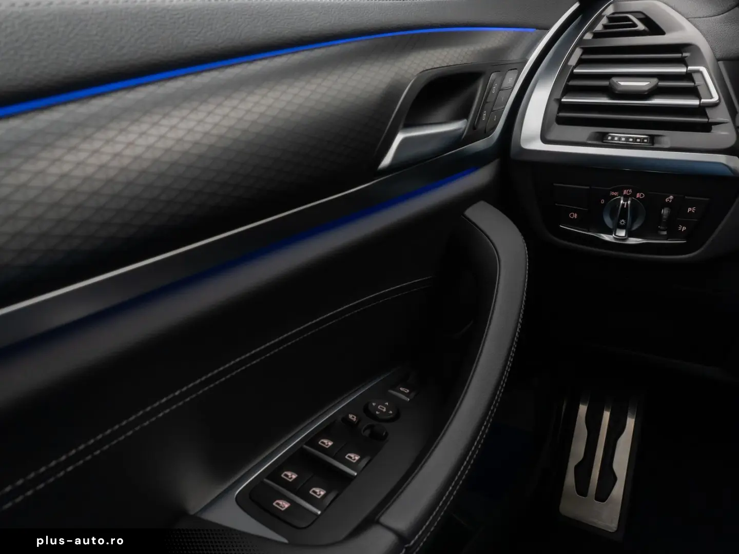 BMW X3 M40i Panorama Kamera HUD DAB HiFi LED 20Zoll