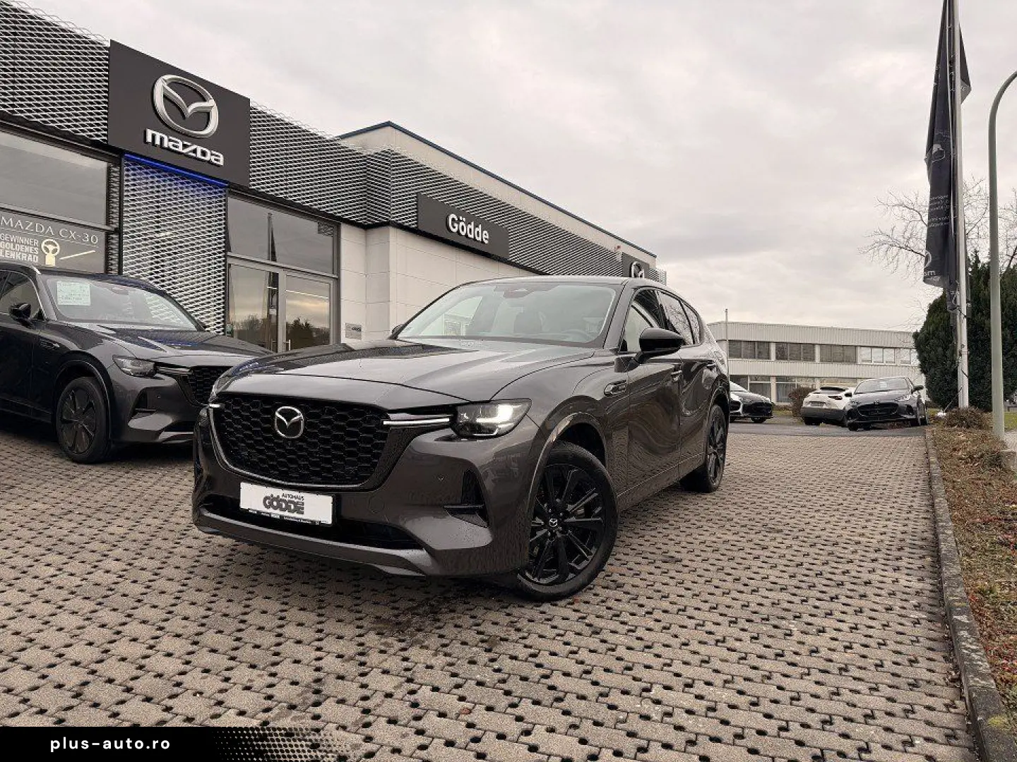 MAZDA CX-60 2.5L 327 PS PHEV HOMURA PANO AHK  Garantie