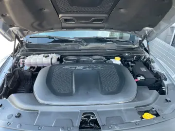 DODGE RAM TRX 6.2L V8 VOLL AHK HUD TOP