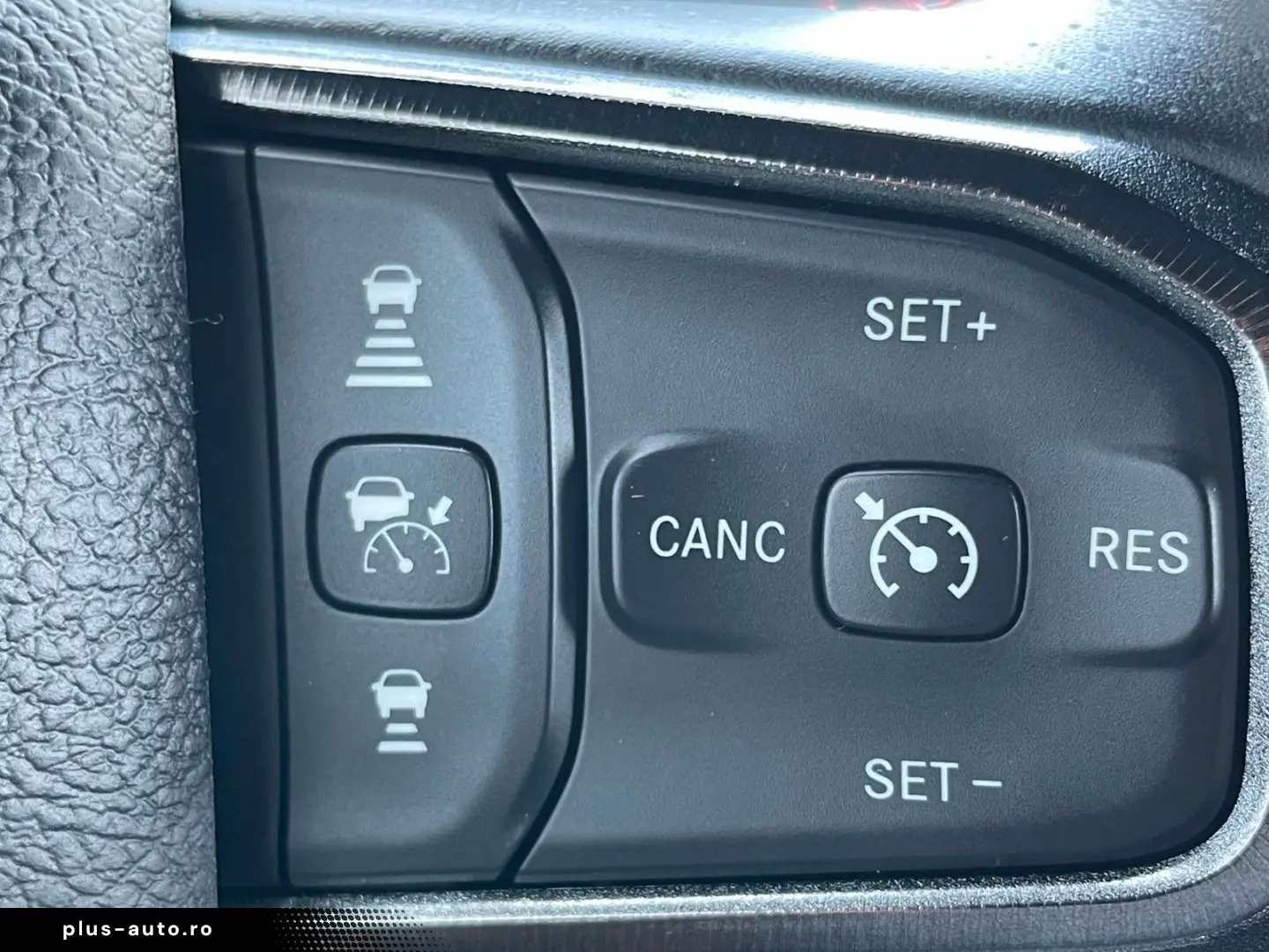 DODGE RAM TRX 6.2L V8 VOLL AHK HUD TOP