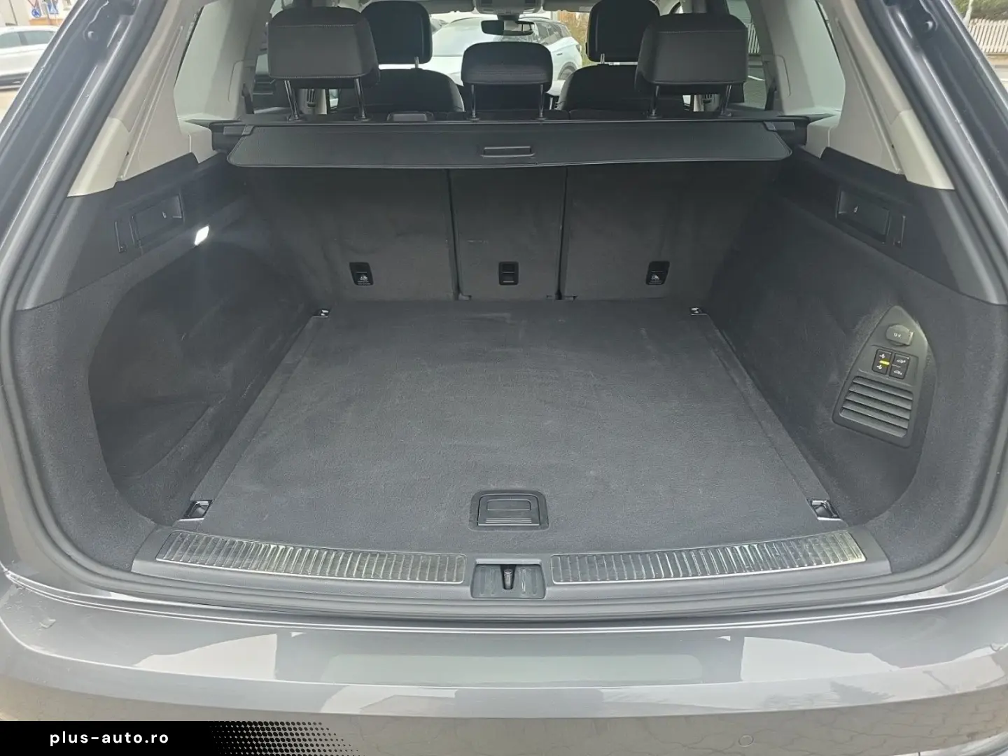 VW Touareg 3.0 V6 TDI Elegance 4Motion Navi Spurwec