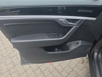 VW Touareg 3.0 V6 TDI Elegance 4Motion Navi Spurwec