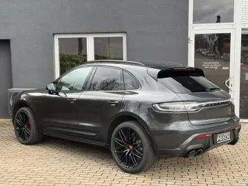 PORSCHE Macan GTS  deutsches Fzg. 1. Hand