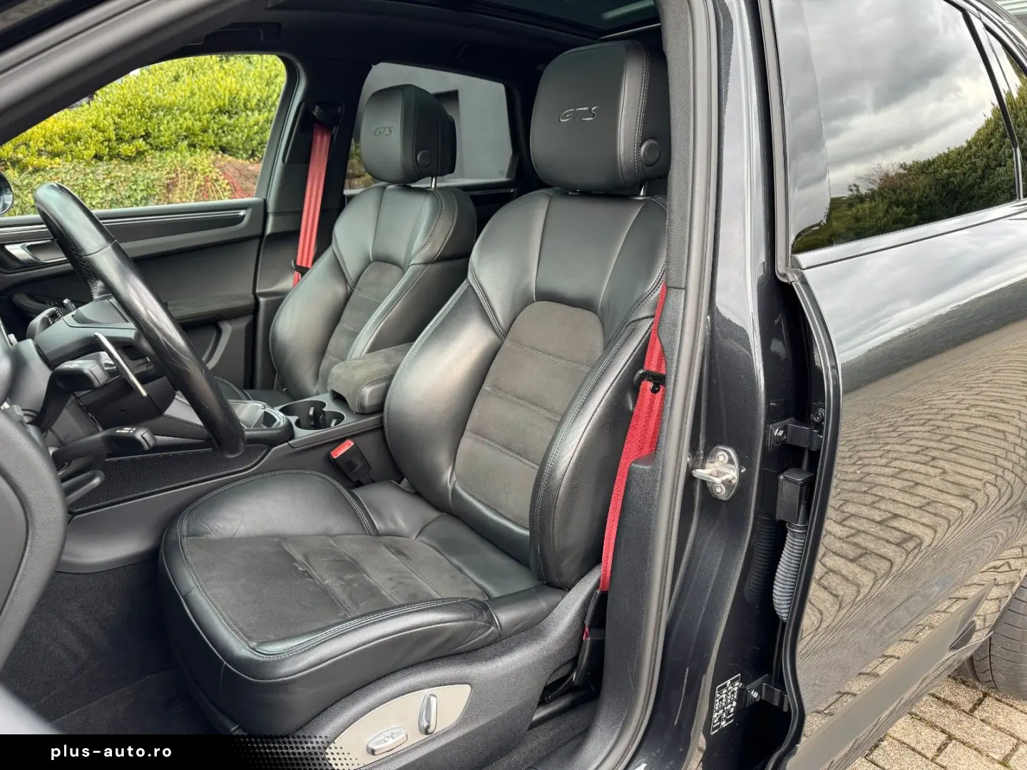 PORSCHE Macan GTS  deutsches Fzg. 1. Hand