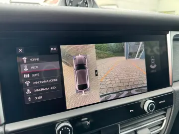 PORSCHE Macan GTS  deutsches Fzg. 1. Hand