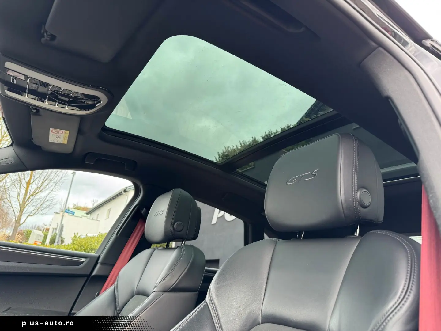 PORSCHE Macan GTS  deutsches Fzg. 1. Hand