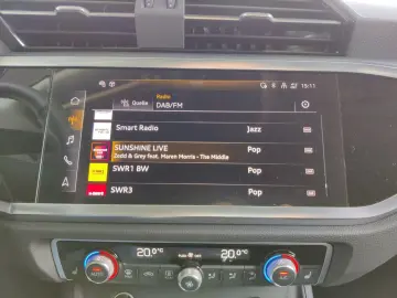 AUDI Q3 35 TFSI S tronic S line  ACC  AHK  Kamera