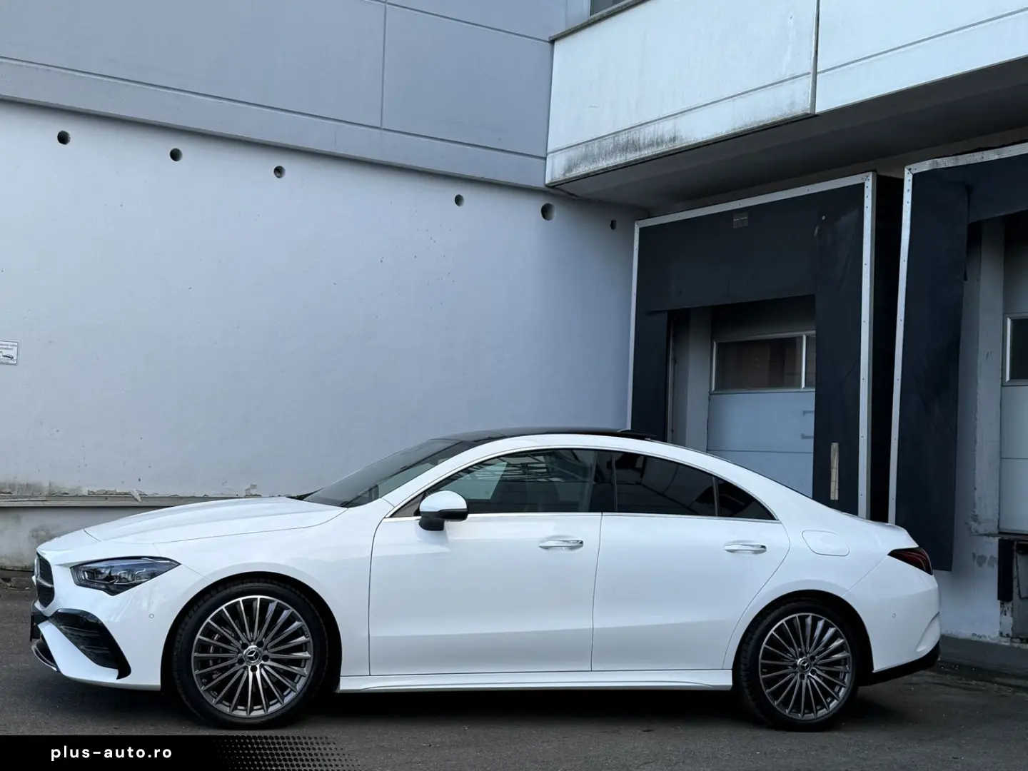MERCEDES-BENZ CLA 200 AMG Premium