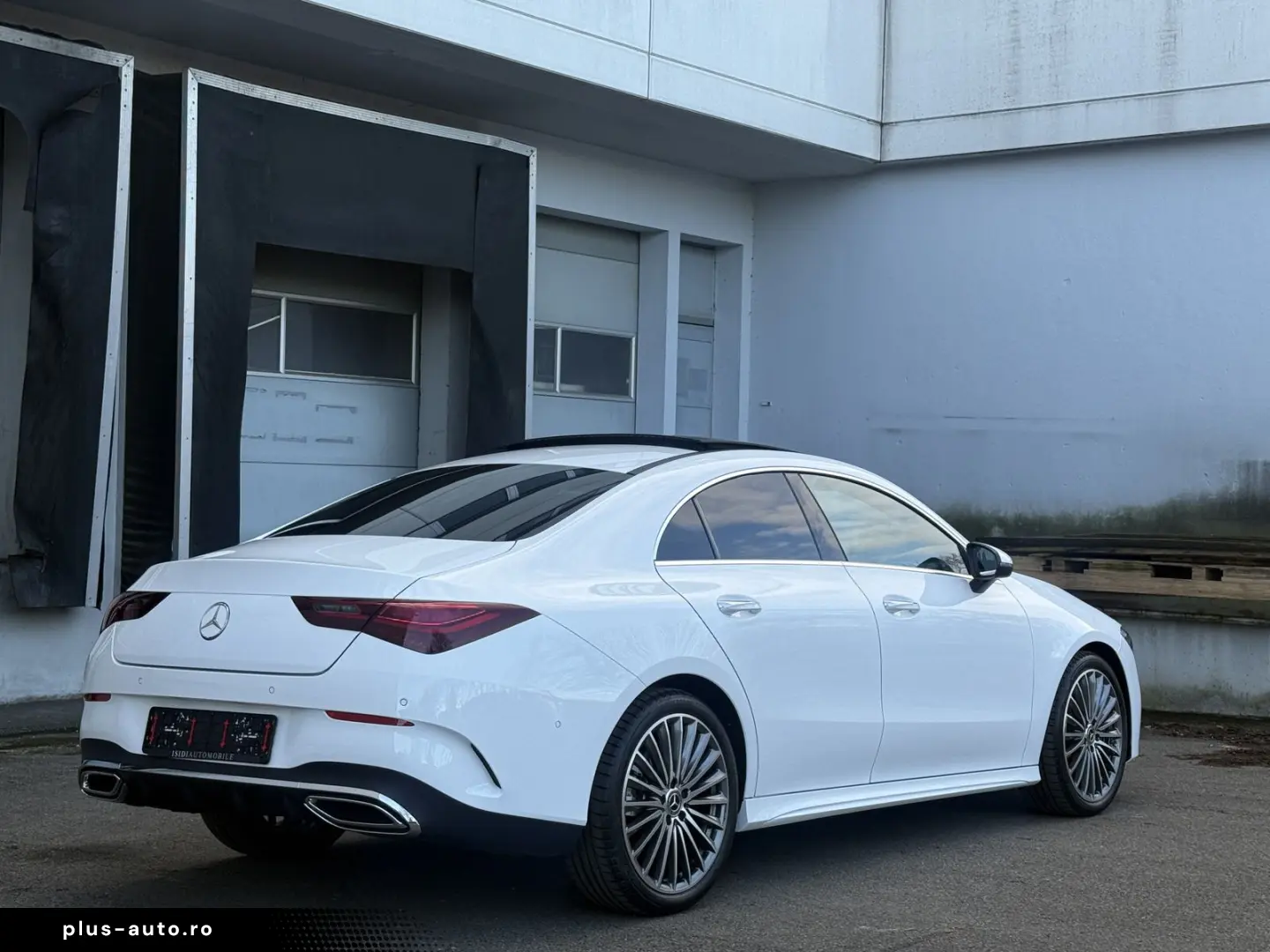MERCEDES-BENZ CLA 200 AMG Premium