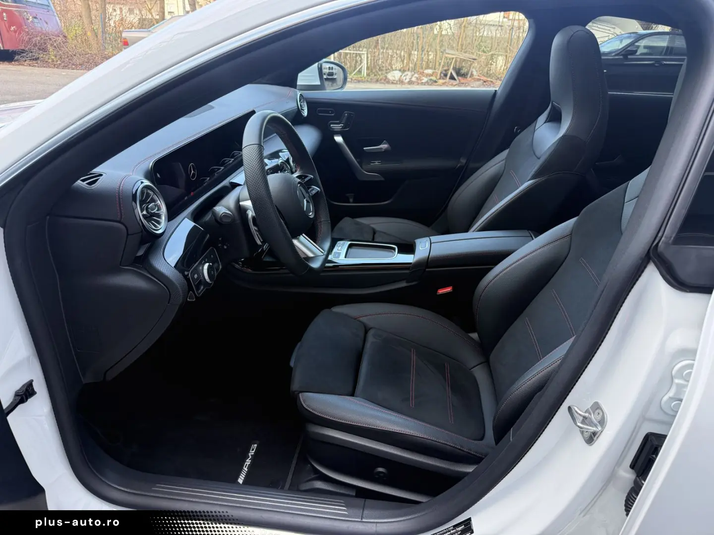 MERCEDES-BENZ CLA 200 AMG Premium