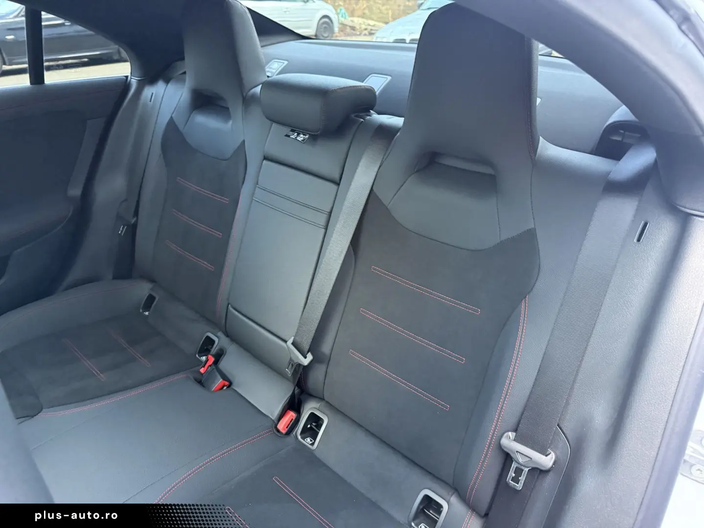 MERCEDES-BENZ CLA 200 AMG Premium