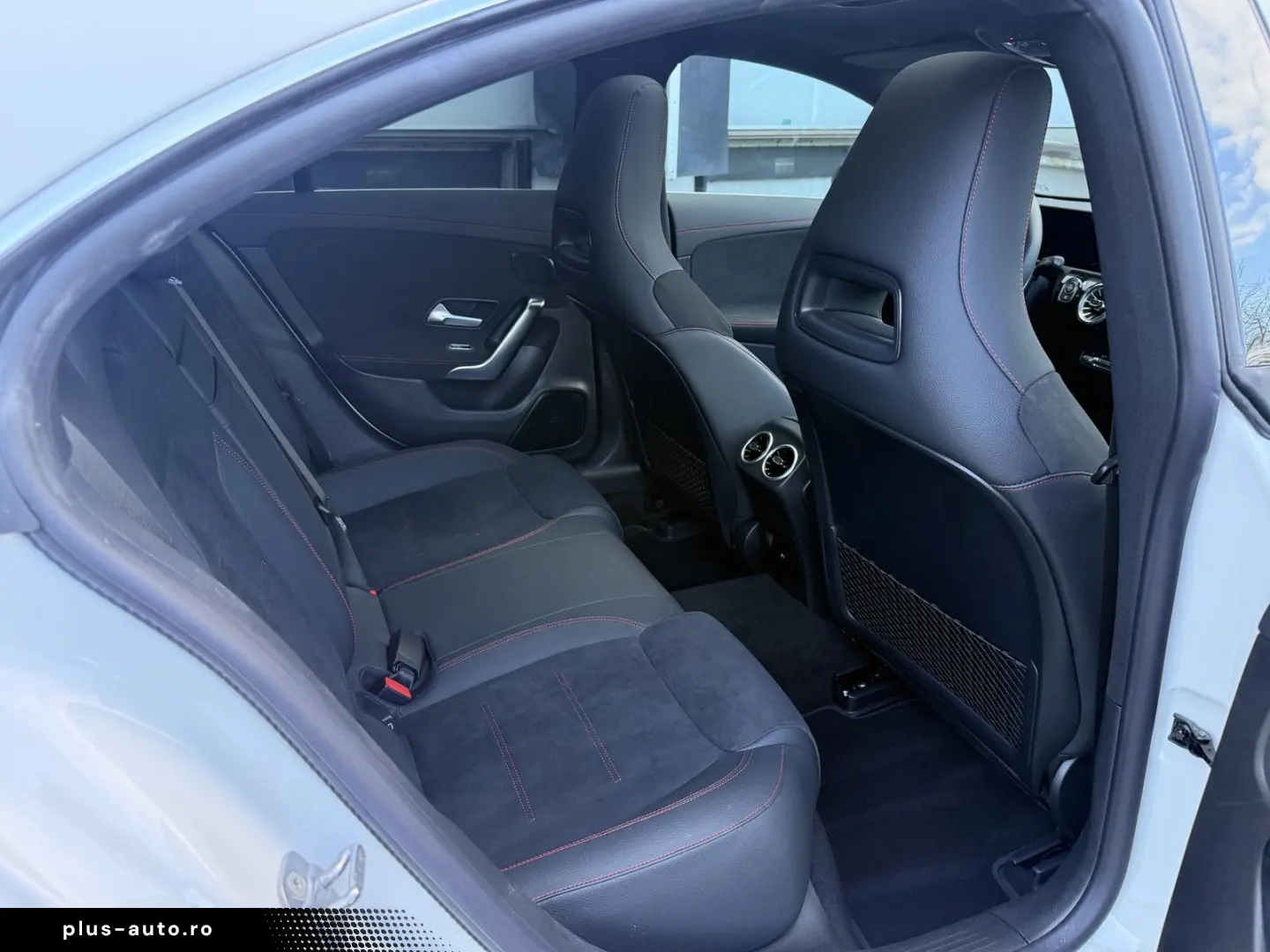 MERCEDES-BENZ CLA 200 AMG Premium