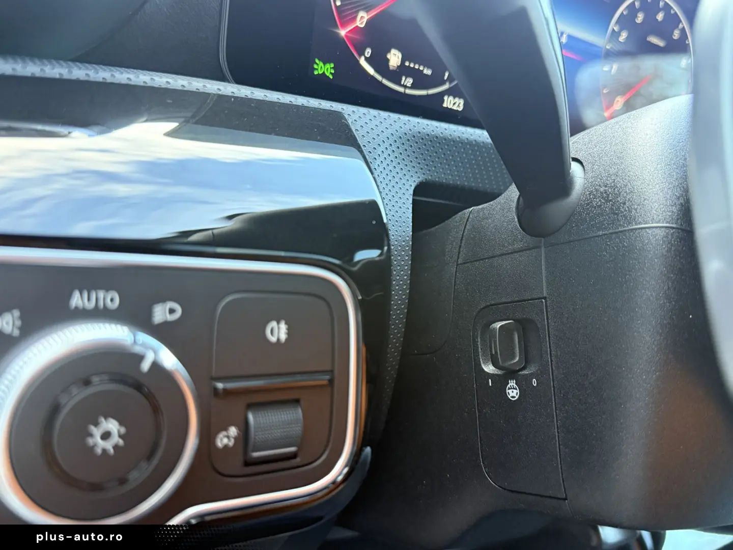 MERCEDES-BENZ CLA 200 AMG Premium