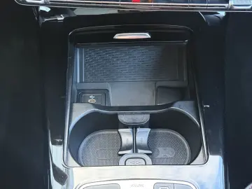 MERCEDES-BENZ CLA 200 AMG Premium