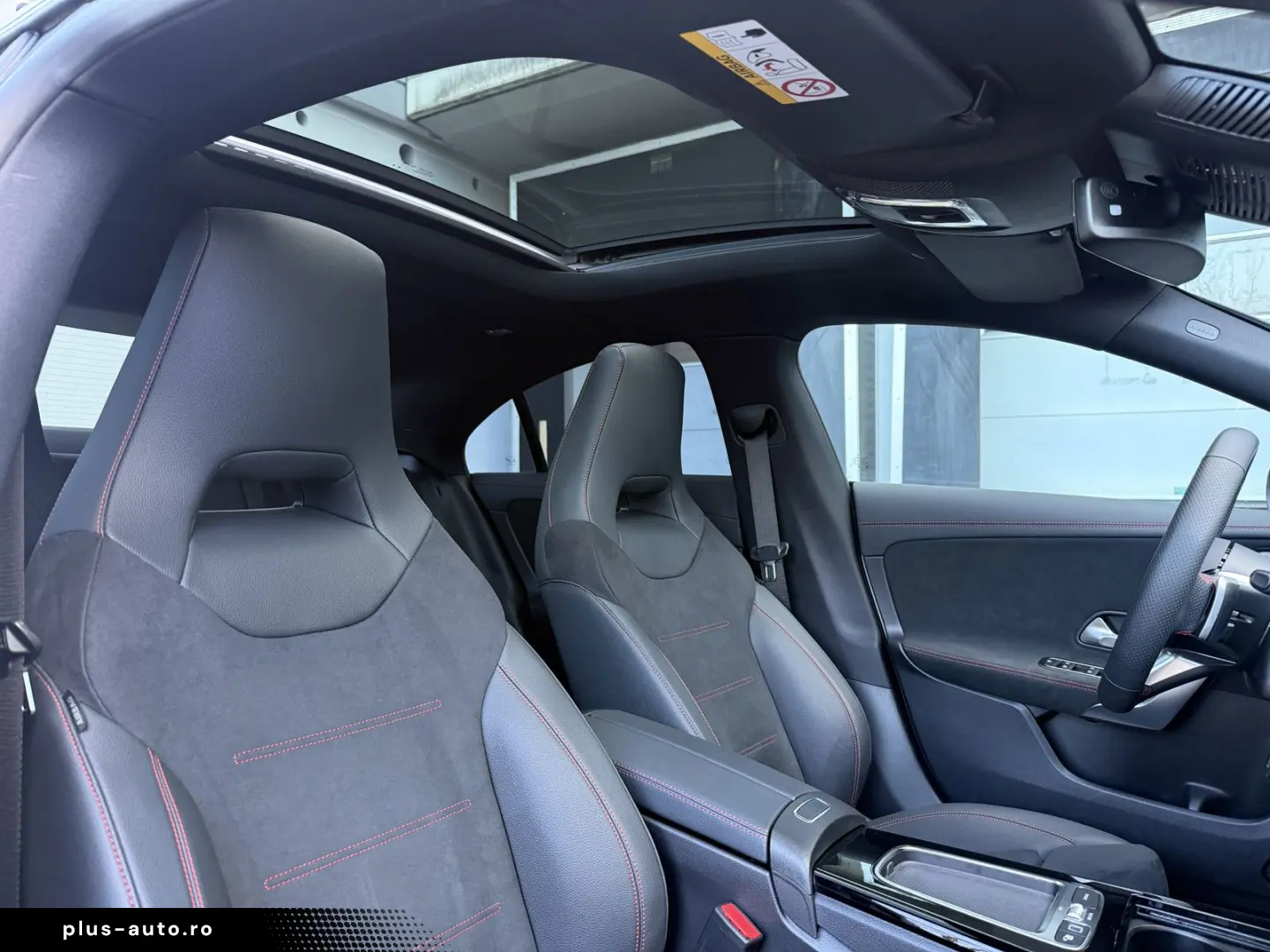 MERCEDES-BENZ CLA 200 AMG Premium