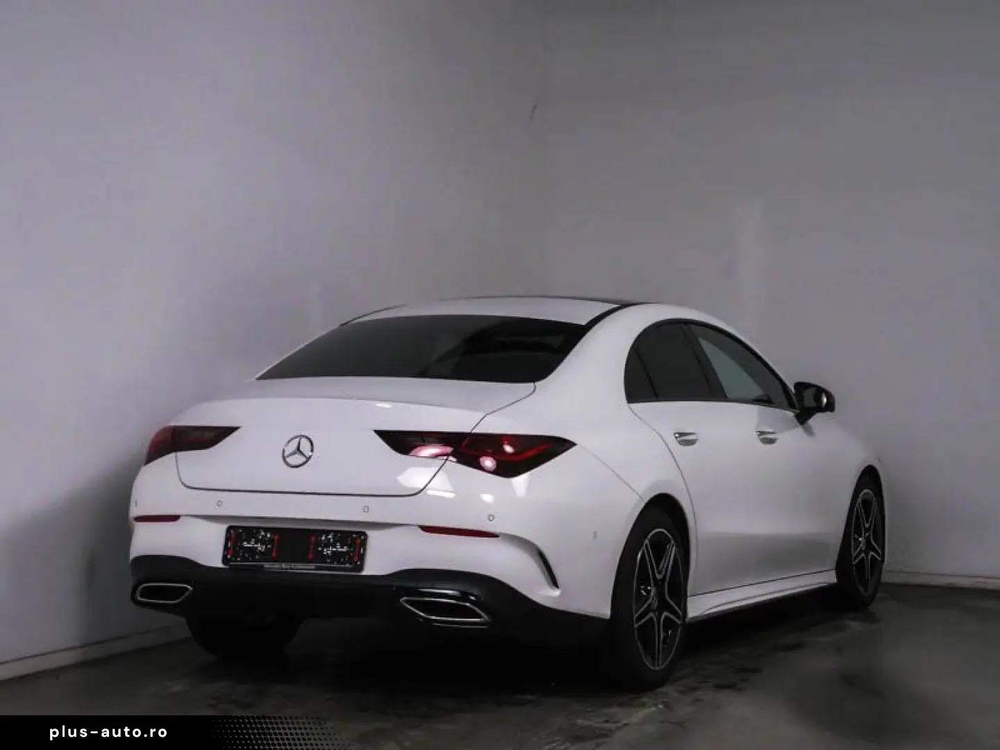 MERCEDES-BENZ CLA 200 AMG