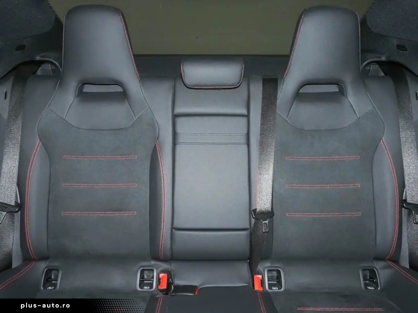 MERCEDES-BENZ CLA 200 AMG