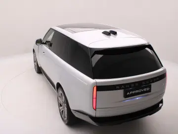 LAND ROVER Range Rover SV P530