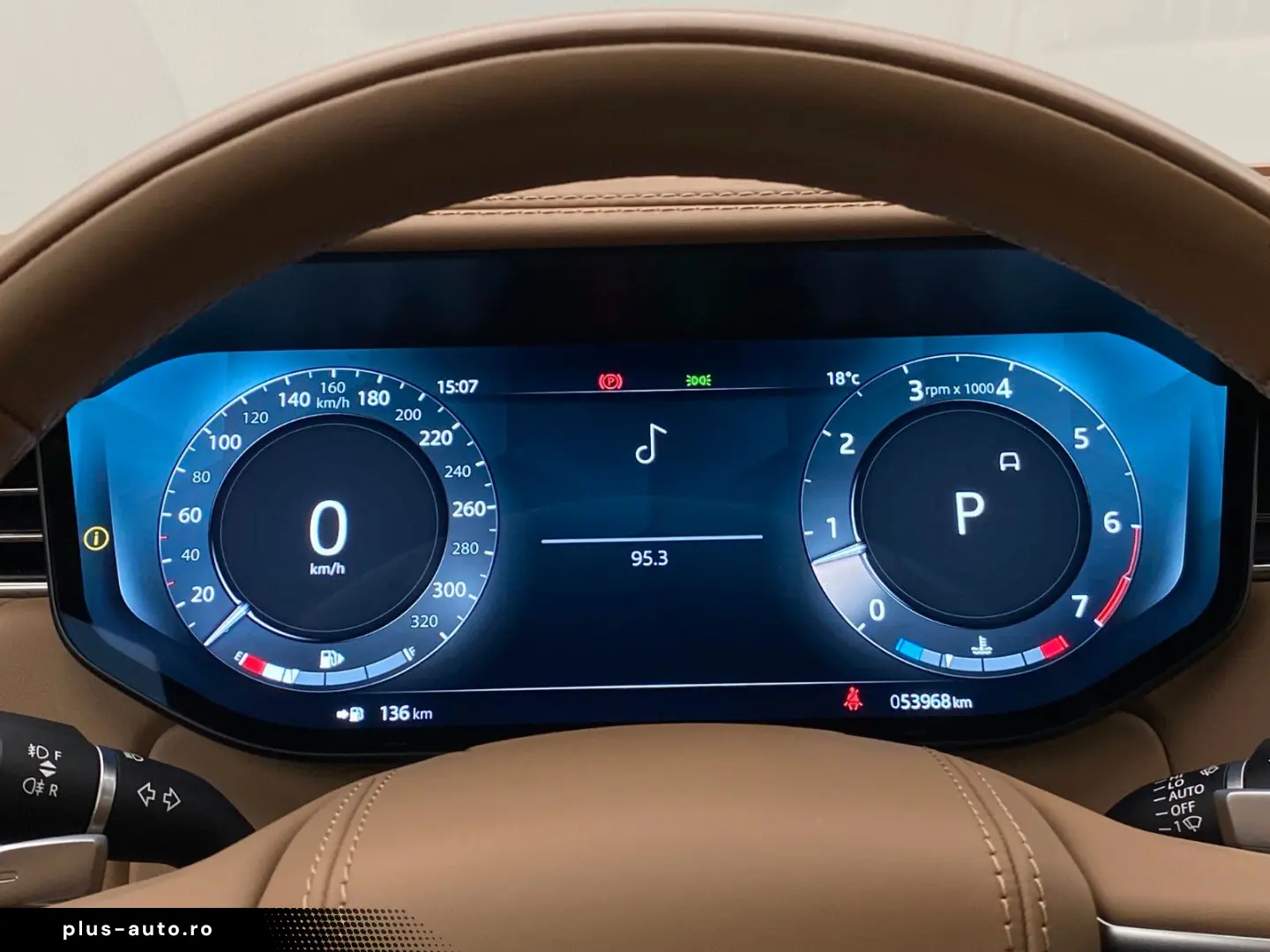 LAND ROVER Range Rover SV P530