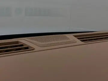 LAND ROVER Range Rover SV P530