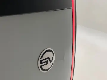 LAND ROVER Range Rover SV P530