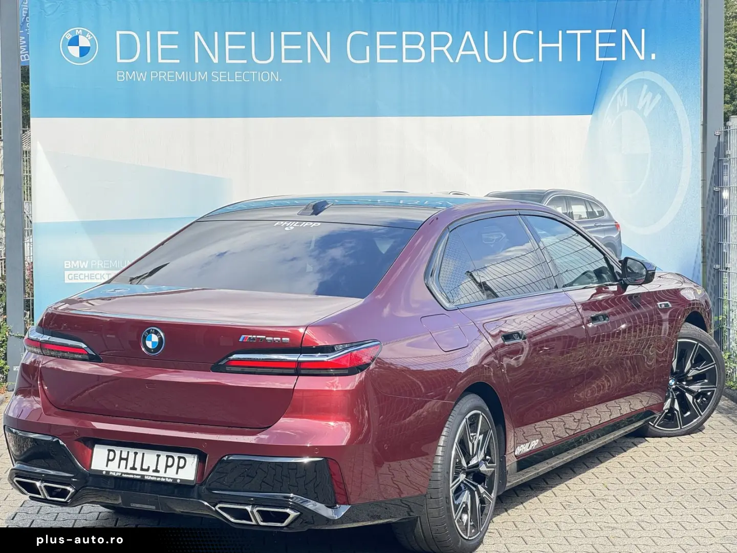 BMW M760e xDrive M Sport PANO-SKY Autom.Tür Massage