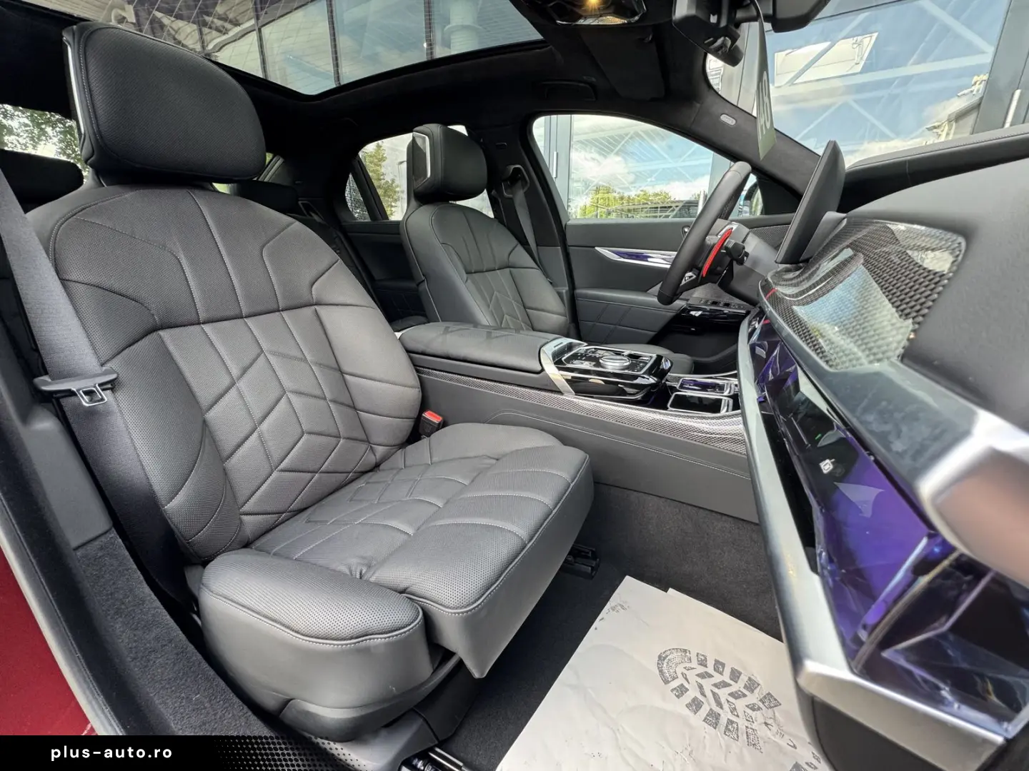 BMW M760e xDrive M Sport PANO-SKY Autom.Tür Massage