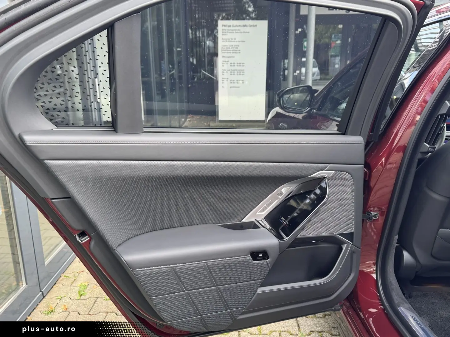 BMW M760e xDrive M Sport PANO-SKY Autom.Tür Massage