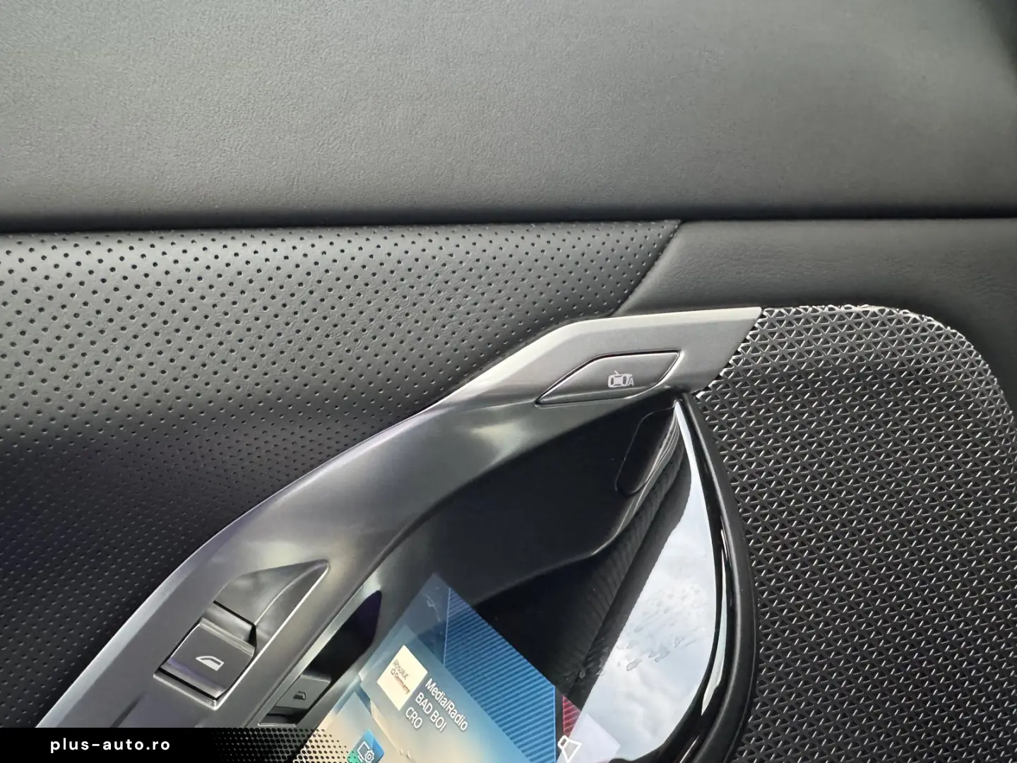 BMW M760e xDrive M Sport PANO-SKY Autom.Tür Massage