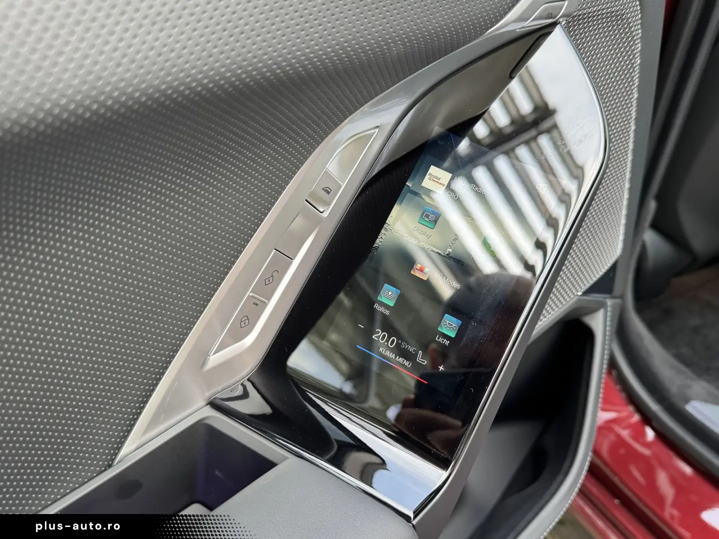 BMW M760e xDrive M Sport PANO-SKY Autom.Tür Massage