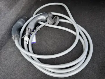 BMW M760e xDrive M Sport PANO-SKY Autom.Tür Massage