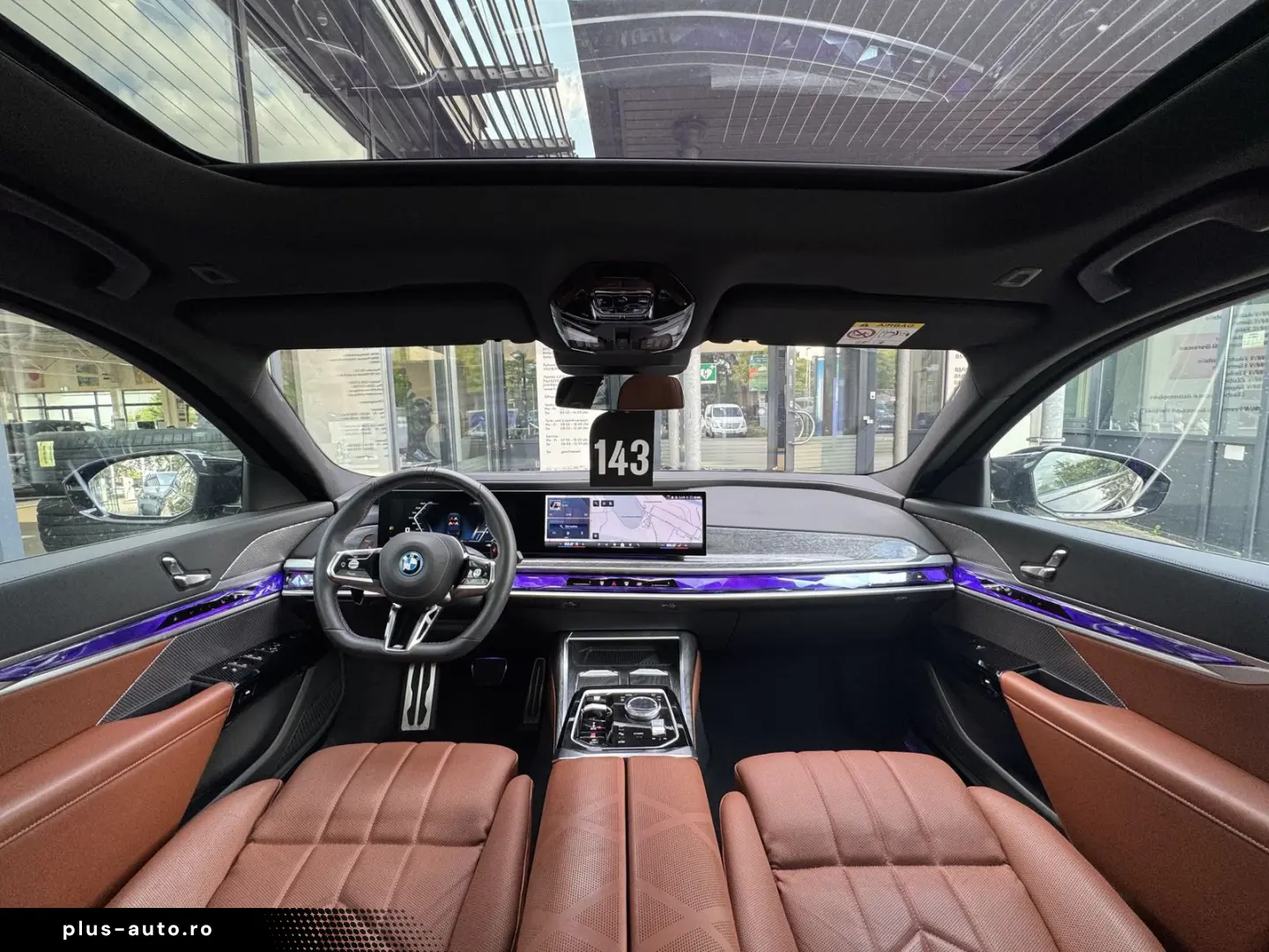 BMW M760e xDrive Autm.Tür PANO-SKY B&W PA-Pro 2 99%