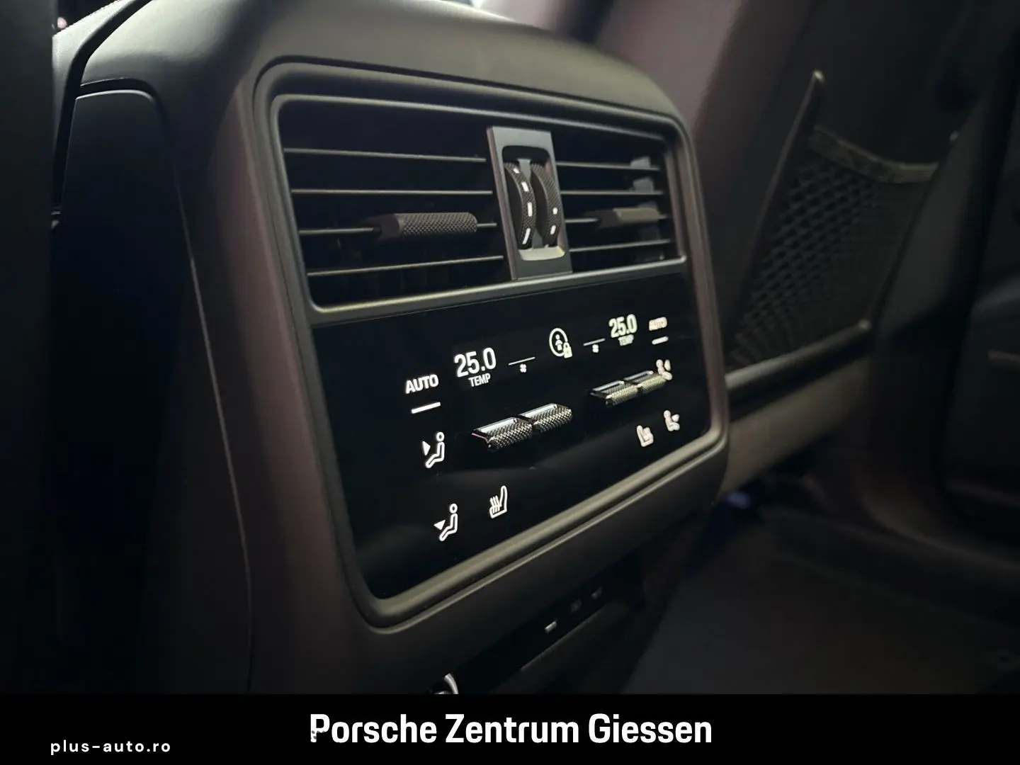 PORSCHE Cayenne Turbo E-Hybrid Coupe mit GT-Paket 22-Zol