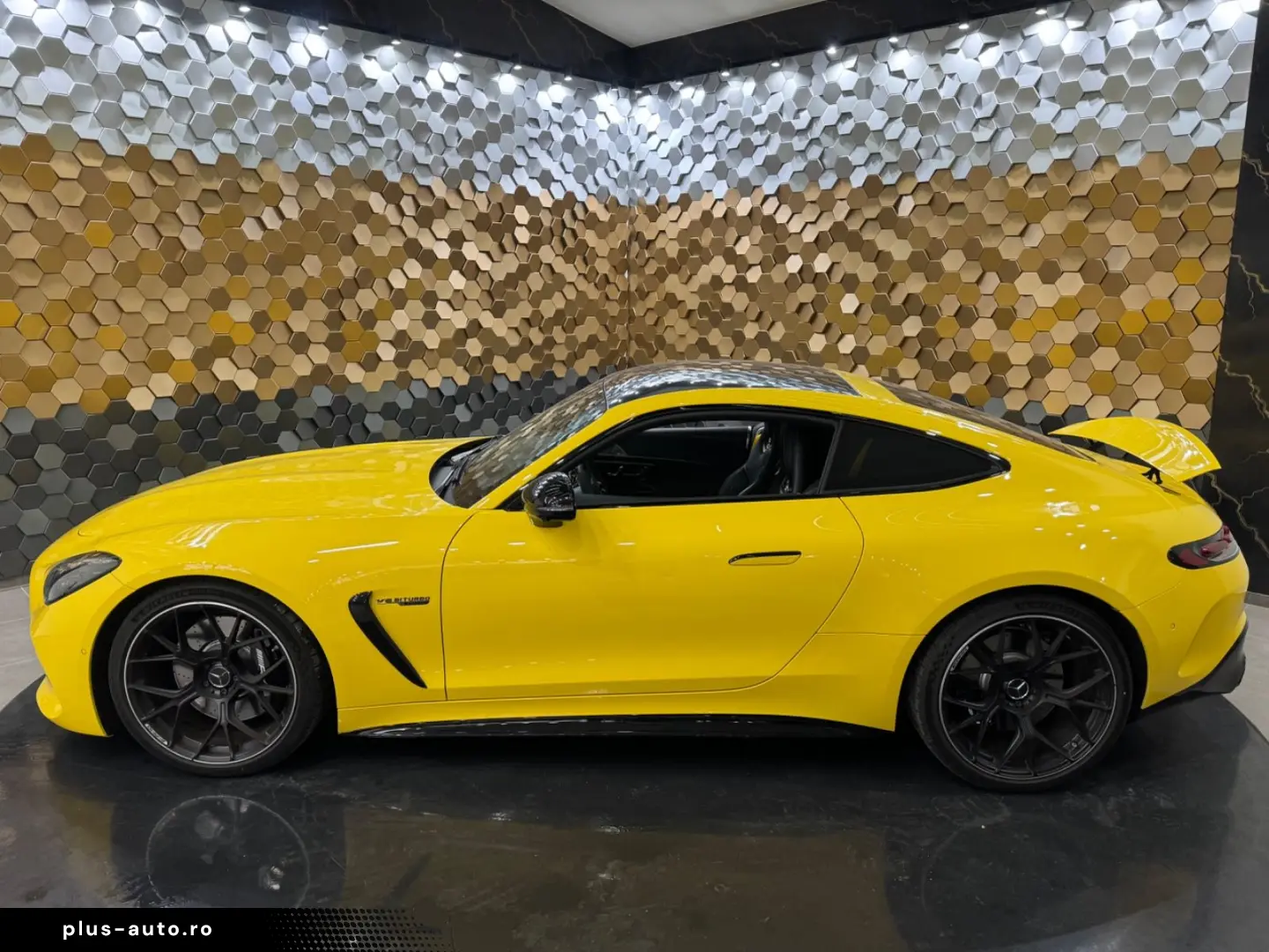 MERCEDES-BENZ AMG GT 63 4M  Premium Plus  Pano