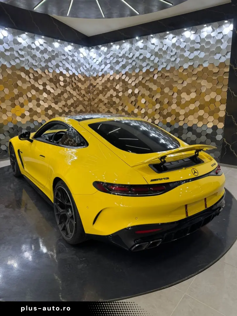MERCEDES-BENZ AMG GT 63 4M  Premium Plus  Pano
