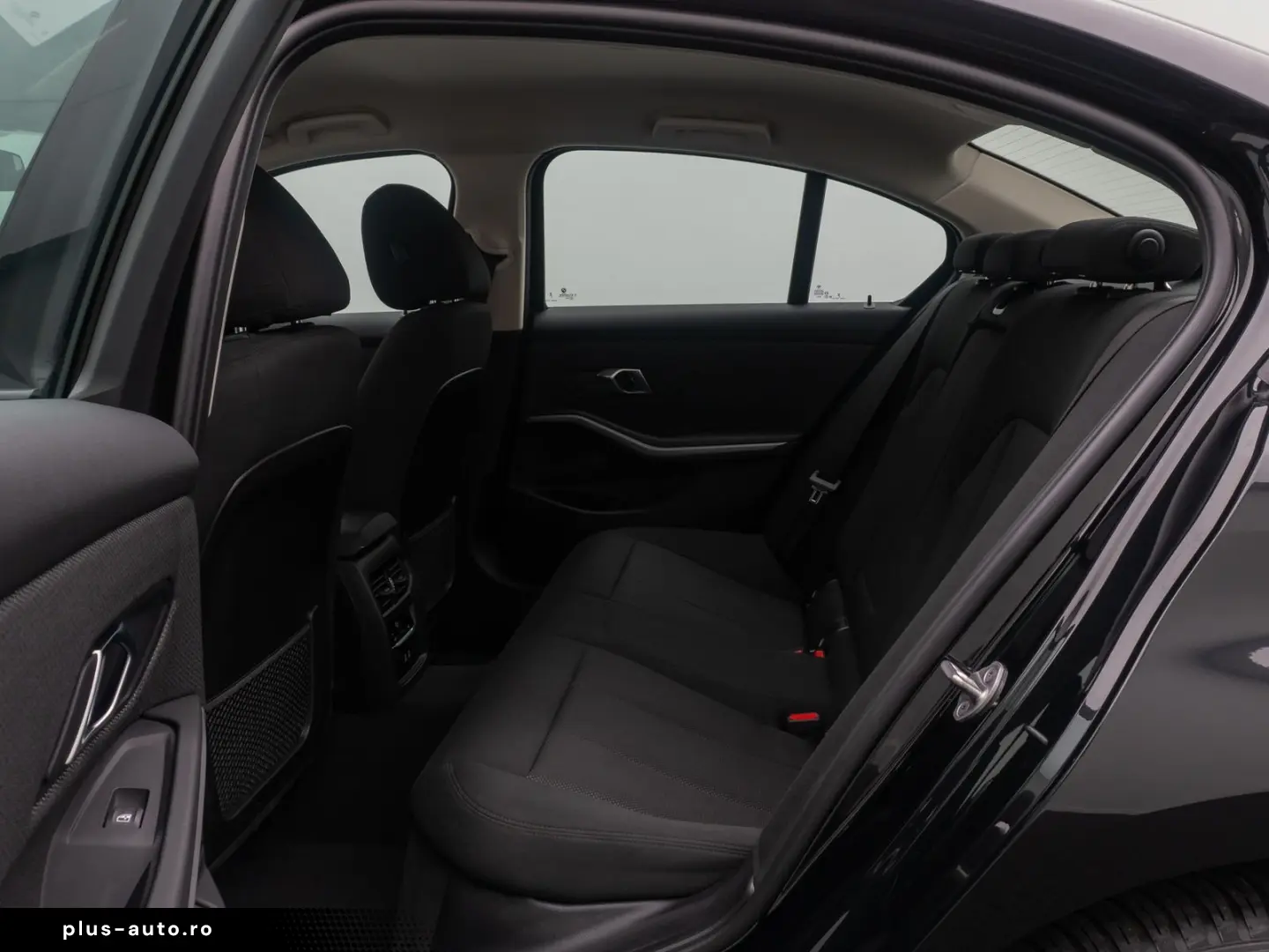 BMW 318i LED DAB PDC Cockpit  DigitalDisp