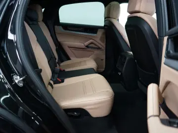 PORSCHE Cayenne Coupe S E-Hybrid P-Display HUD AHK 22z
