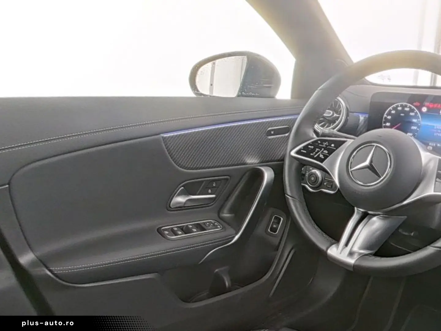 MERCEDES-BENZ CLA 180 Progressive Pano KEYLESS MBUX &hellip;