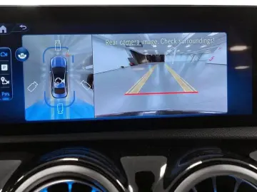 MERCEDES-BENZ CLA 200 AMG-LINE  360 Kamera