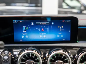 MERCEDES-BENZ CLA 250 e Coupé AMG Sport Advanced  LE&hellip;