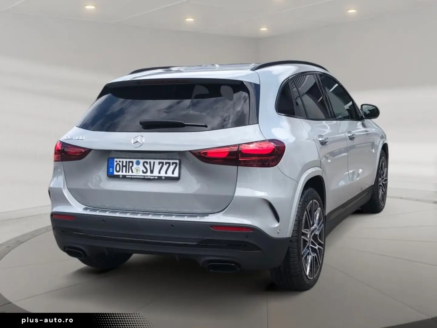 MERCEDES-BENZ GLA 180  MBUX AMG Wide Navi AHK SpurW W-Paket