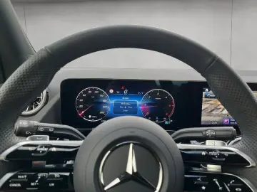 MERCEDES-BENZ GLA 180 d AMG Advanced Plus Special AH&hellip;