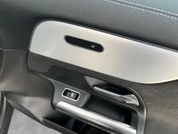 MERCEDES-BENZ GLA 180 d AMG Advanced Plus Special AH&hellip;