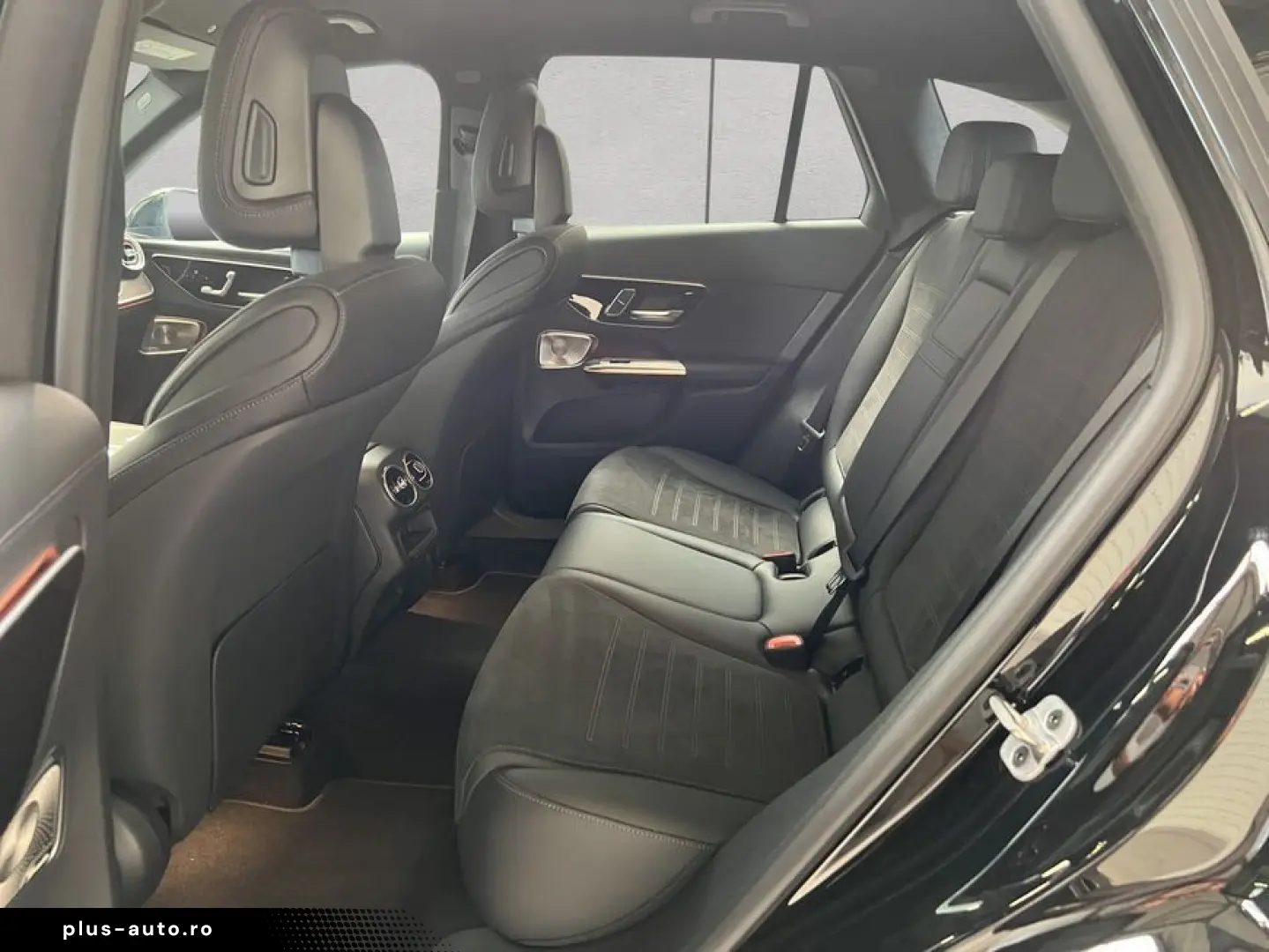 MERCEDES-BENZ GLC 200 d 4M 9G AMG NightP Burmester AHK