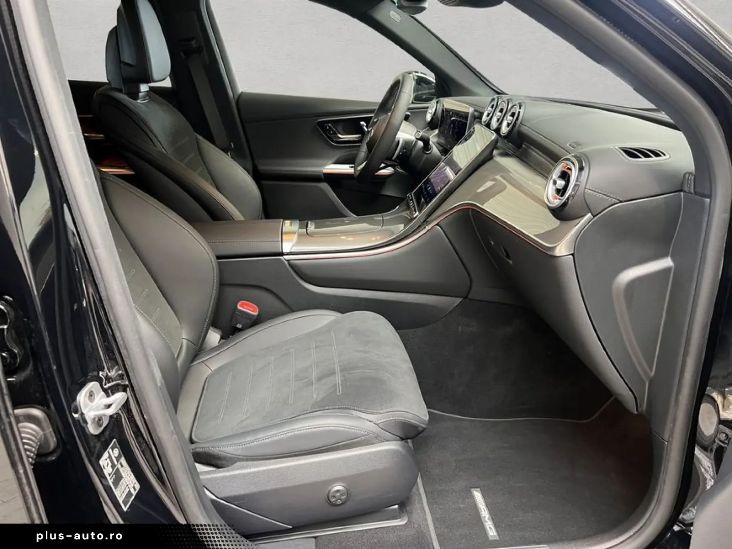 MERCEDES-BENZ GLC 200 d 4M 9G AMG NightP Burmester AHK