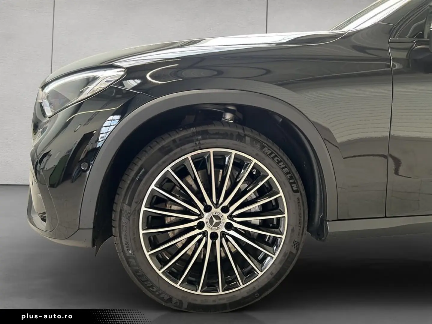 MERCEDES-BENZ GLC 200 d 4M 9G AMG NightP Burmester AHK